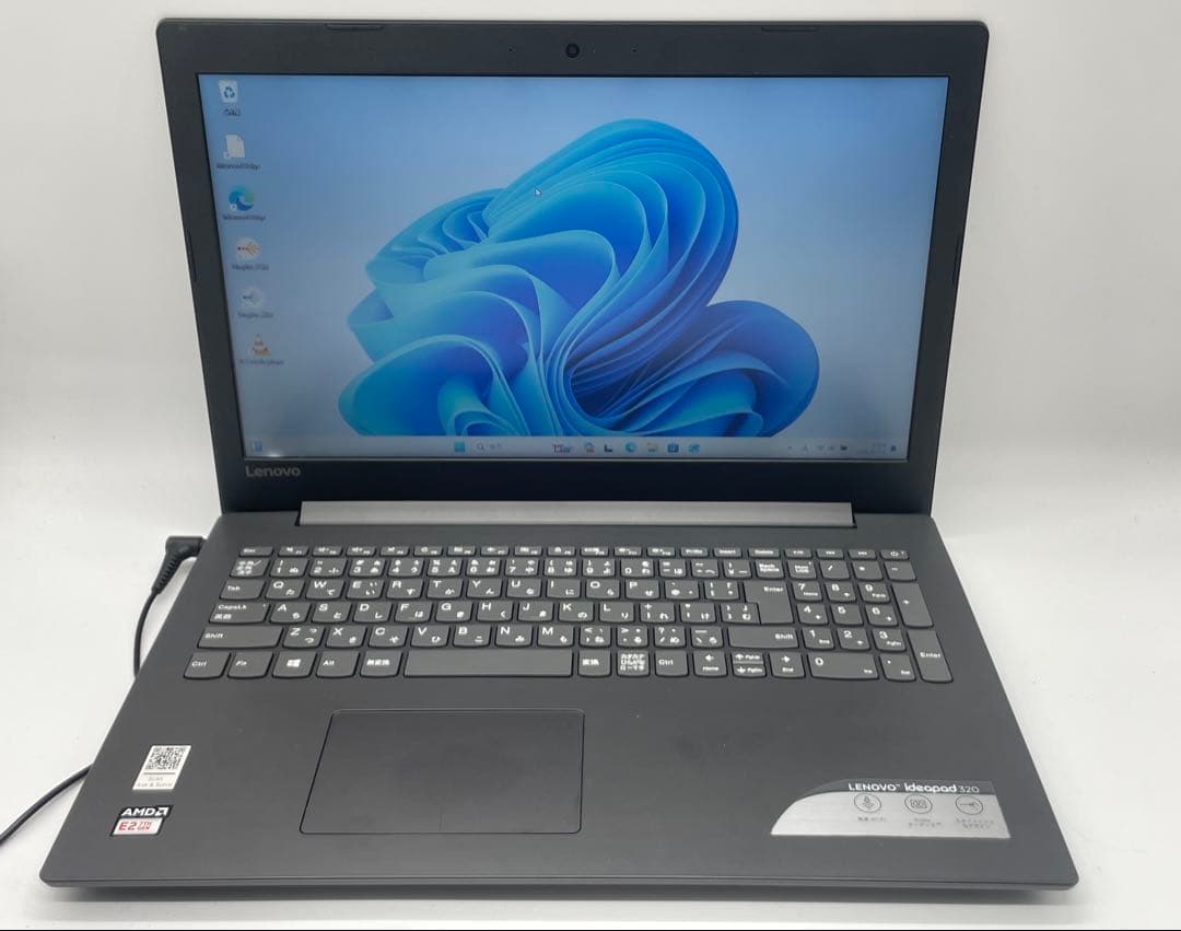 SSD Windows11 Lenovo ノートパソコン オフィス搭載！