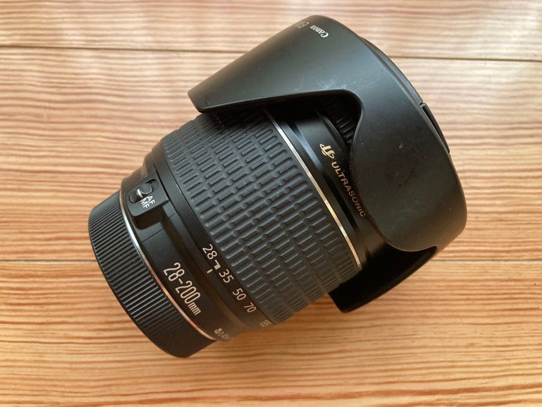 キヤノン　Canon EF28-200mmF3.5-5.6USM