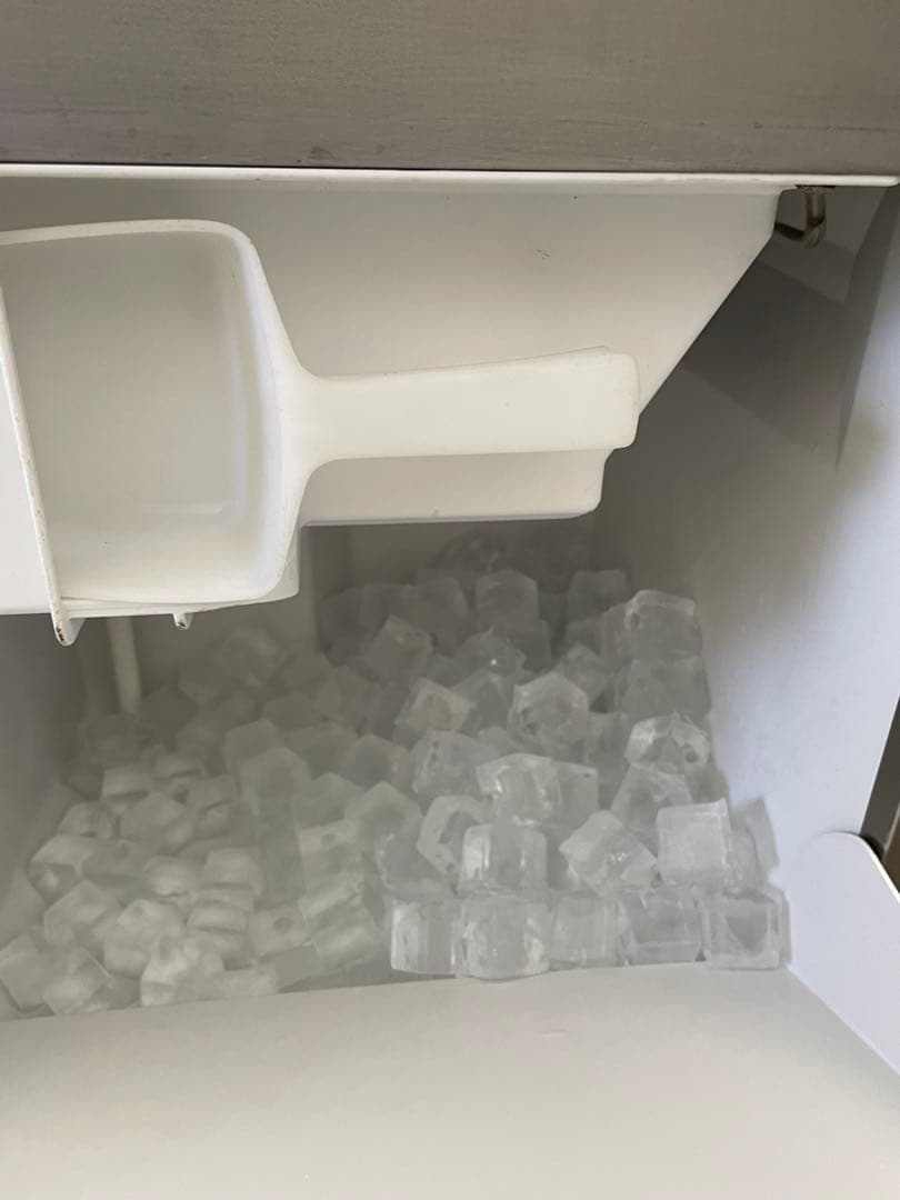 ダイワ DRI-25LME1 25kg 全自動製氷機