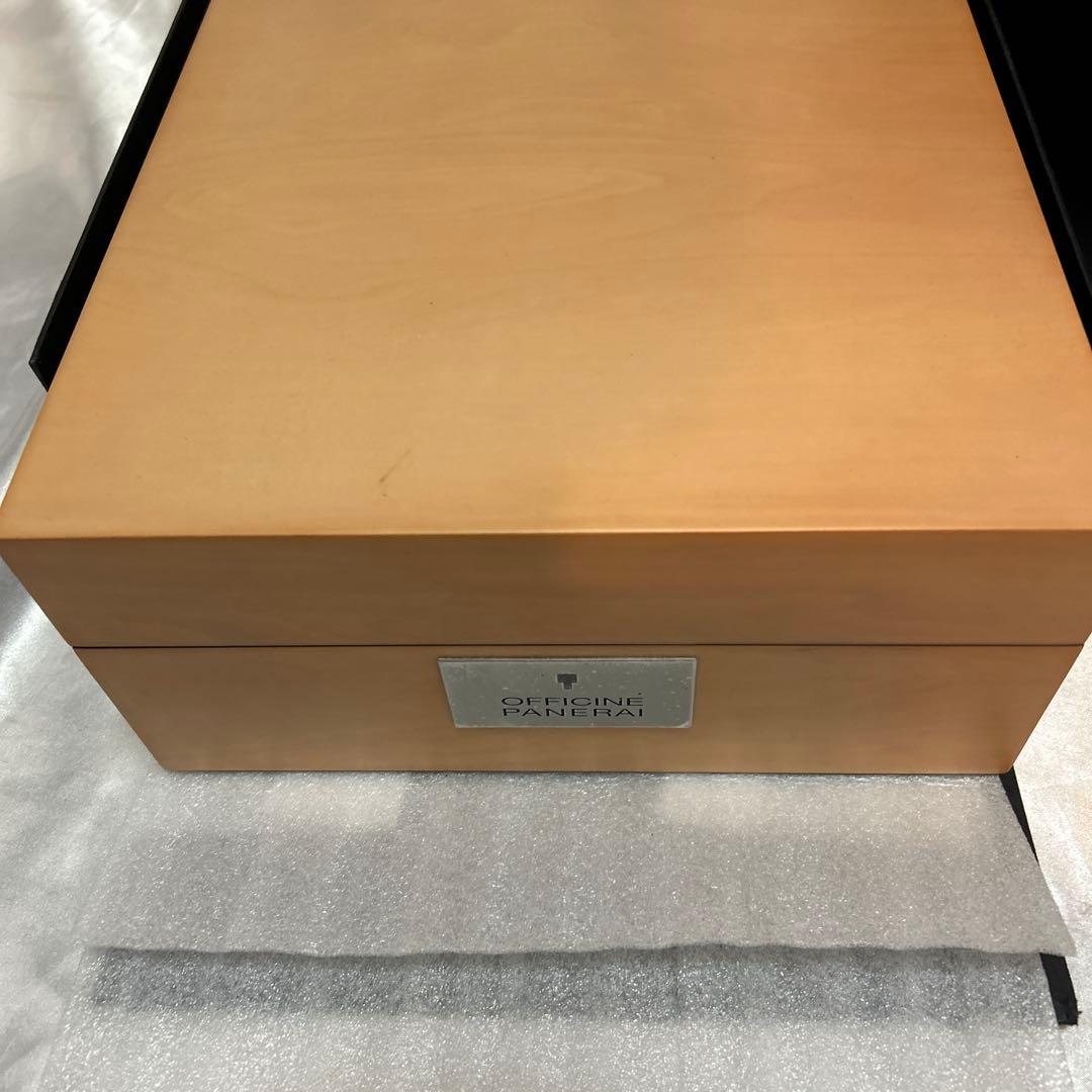 パネライ　特大腕時計空箱