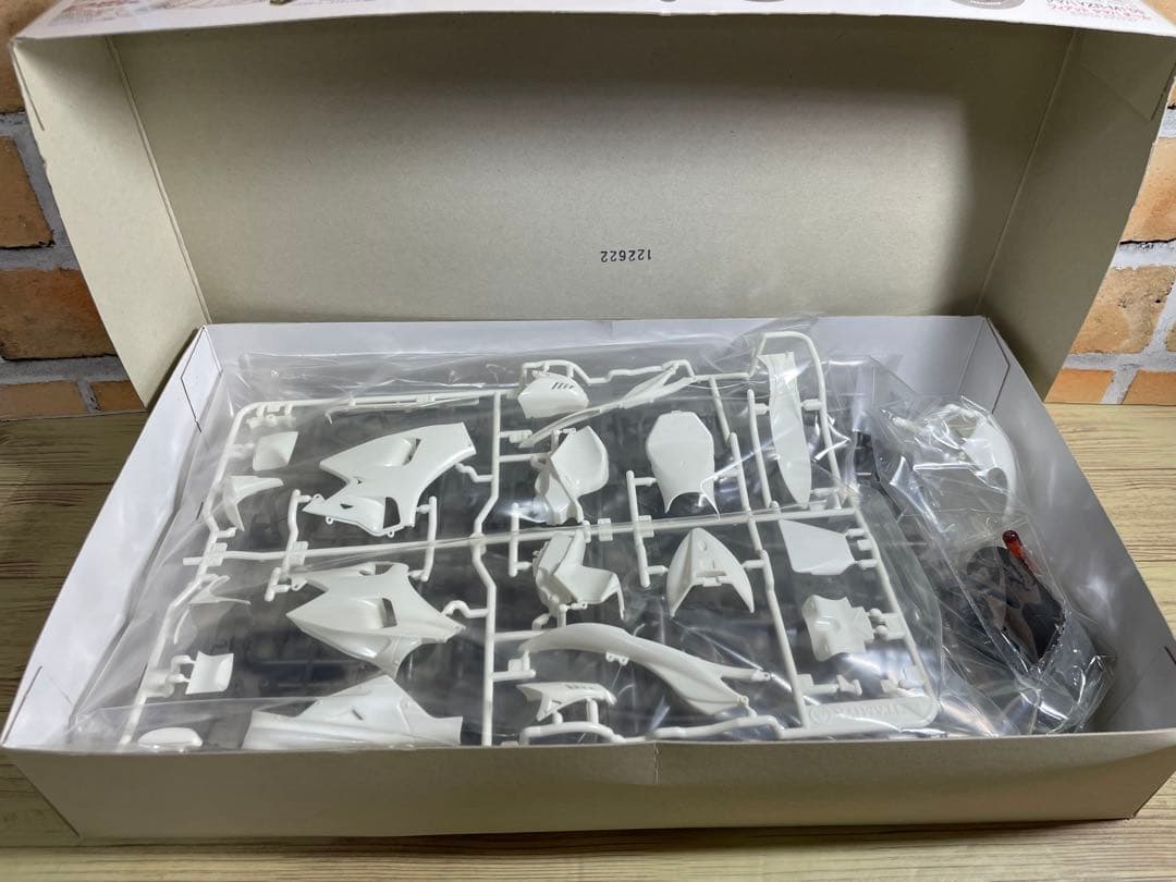 新品ヤマハ YZR-M1 ’09 フィアットエストリルエディション【14120】