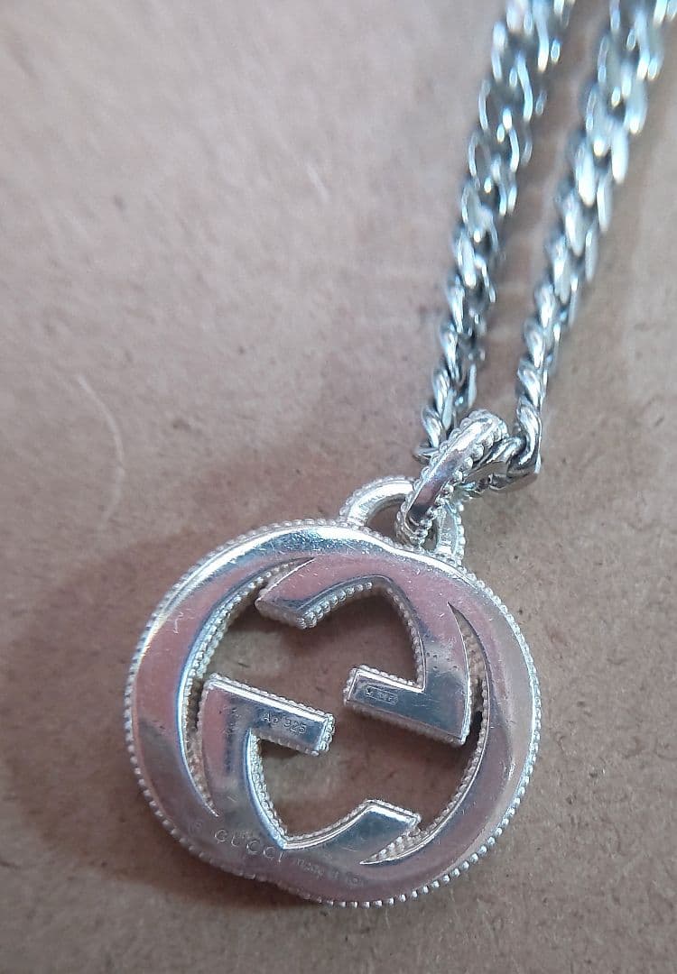 GUCCI インターロッキングG ネックレス