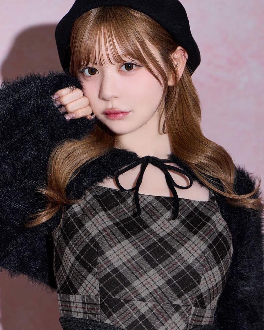 ミシェルマカロン ミシェマカ シャギーボレロsetチェックトップス