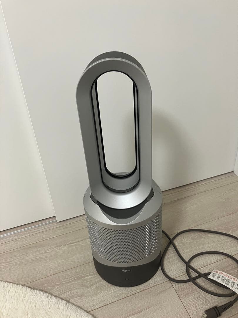Dyson タワー型電気ヒーター シルバー