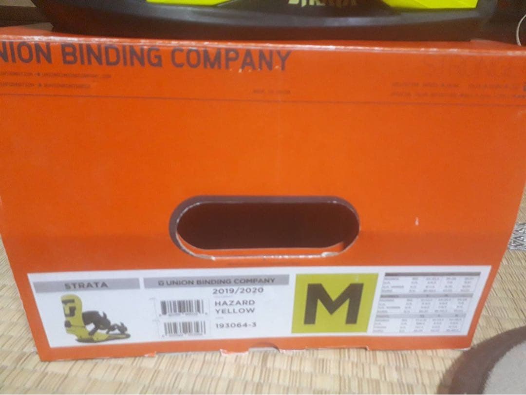 スノーボードバインディングユニオン ストラータ union strataサイズM