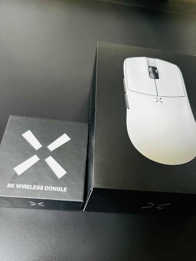 Hitscan Hyperlight ホワイト8Kドングル付