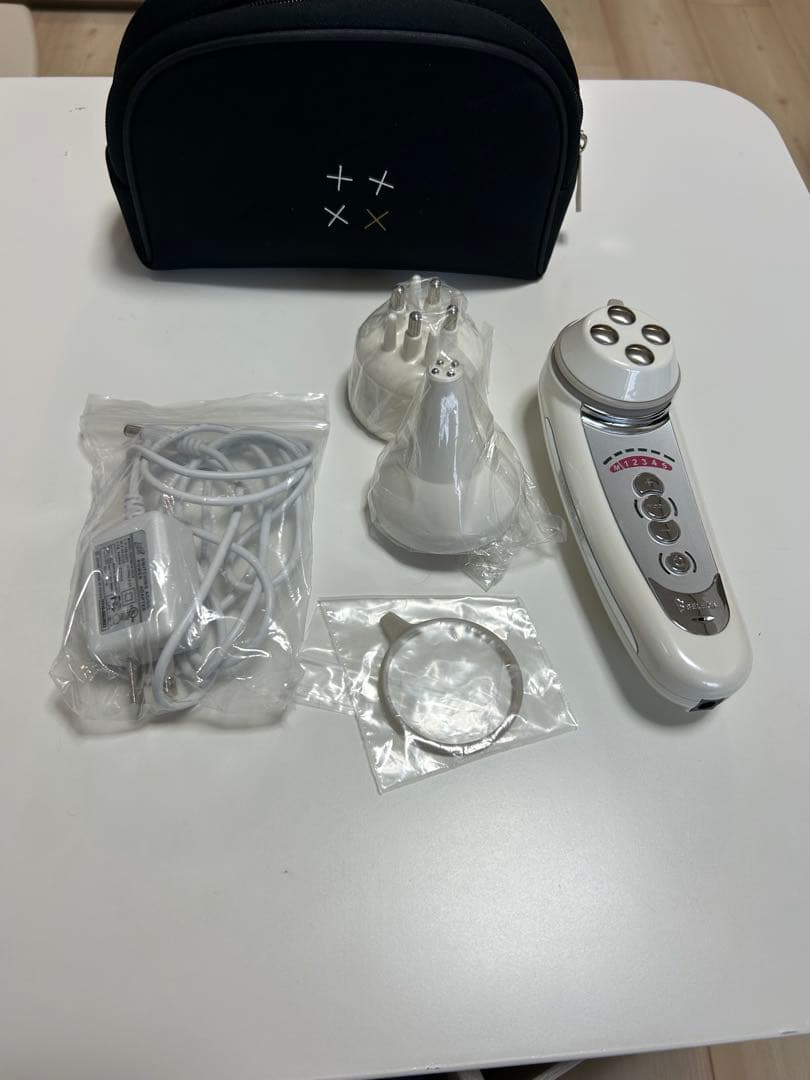 ベレガ セルキュア 4T プラス 美顔器 Cellcure 4T Plus 本体