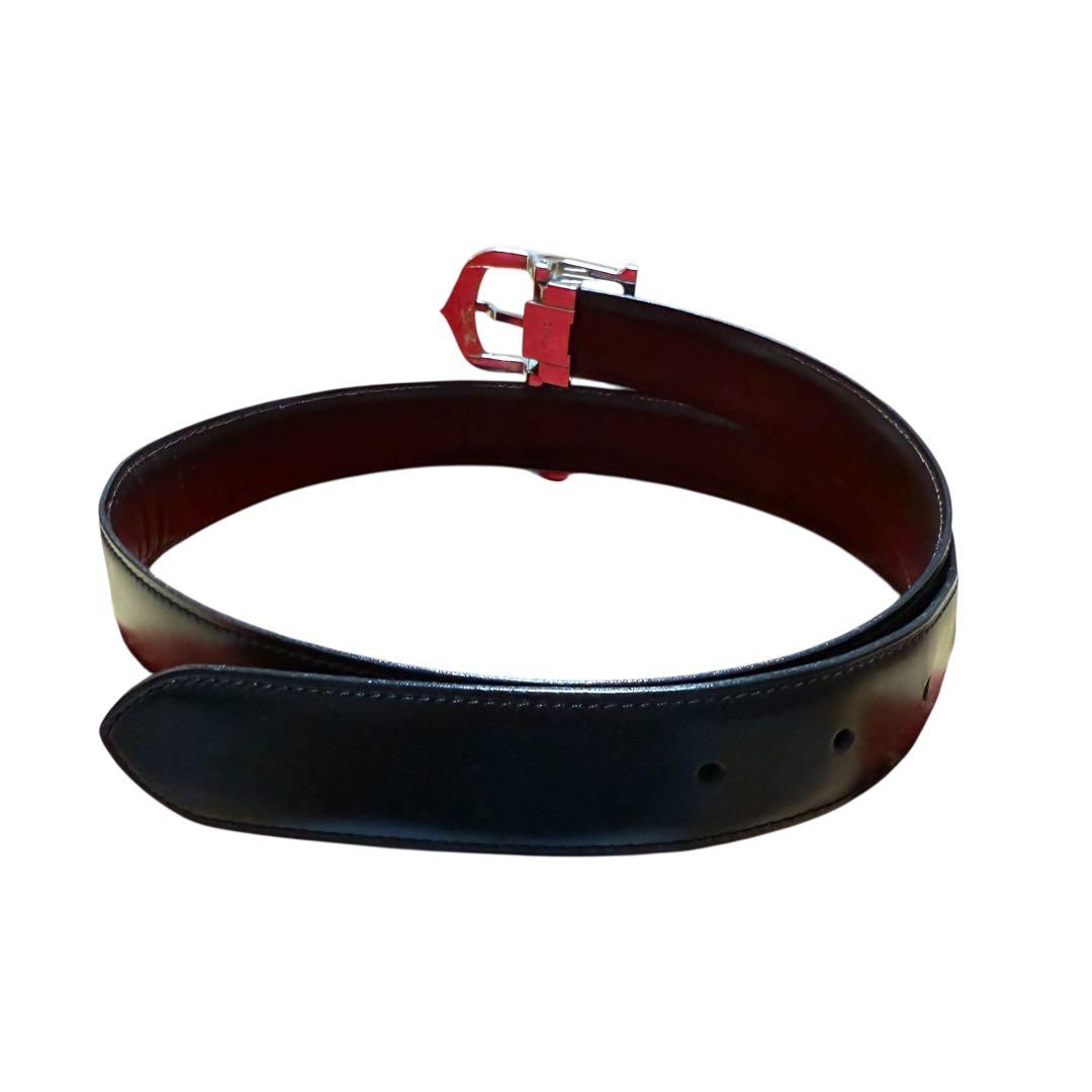 Cartier カルティエ　ブラック レザーベルト　レザー　専用箱付き　男女兼用