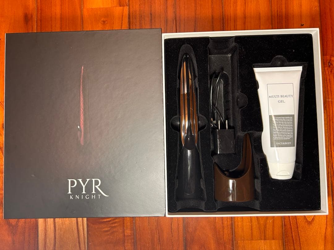PYR KNIGHT パイラナイト（マルチビューティーゲル付）