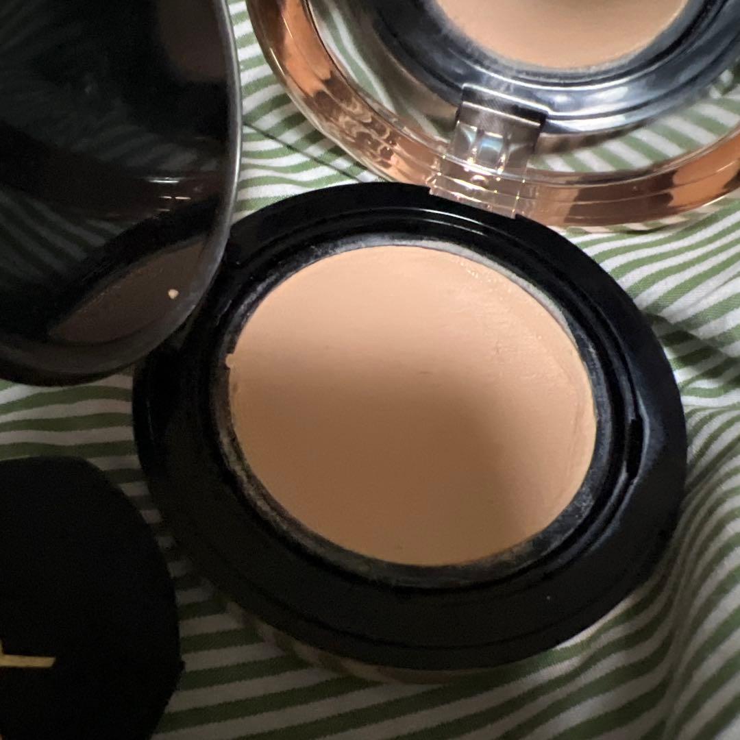 YSL クッションファンデ 限定デザイン ラディアント タッチ グロウ パクト