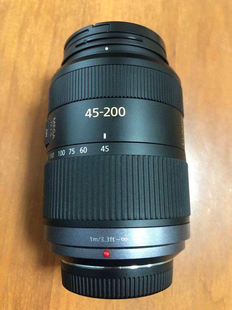 LUMIX 45-200mm ズームレンズ　マイクロフォーサイズ
