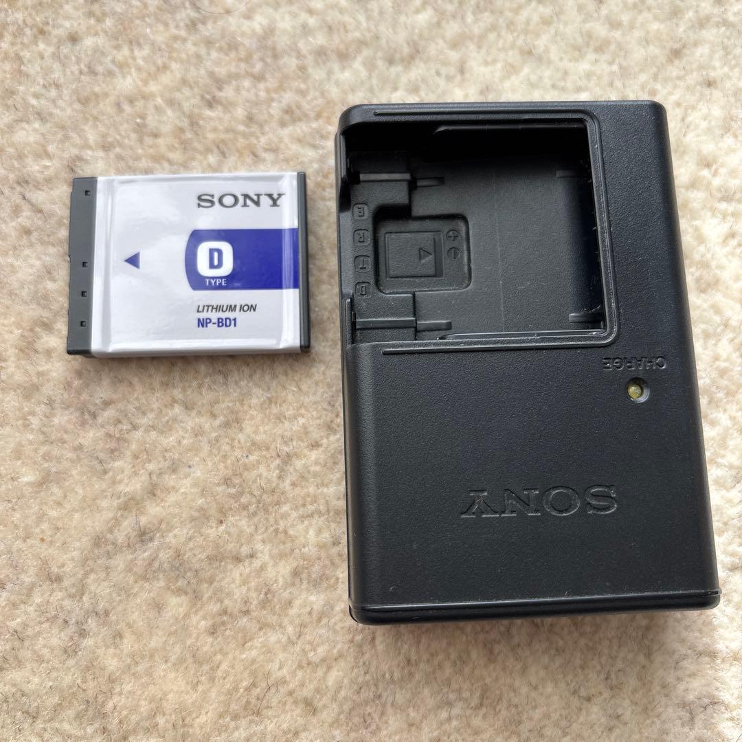 SONY Cyber-shot DSC-T70 コンパクトデジタルカメラ