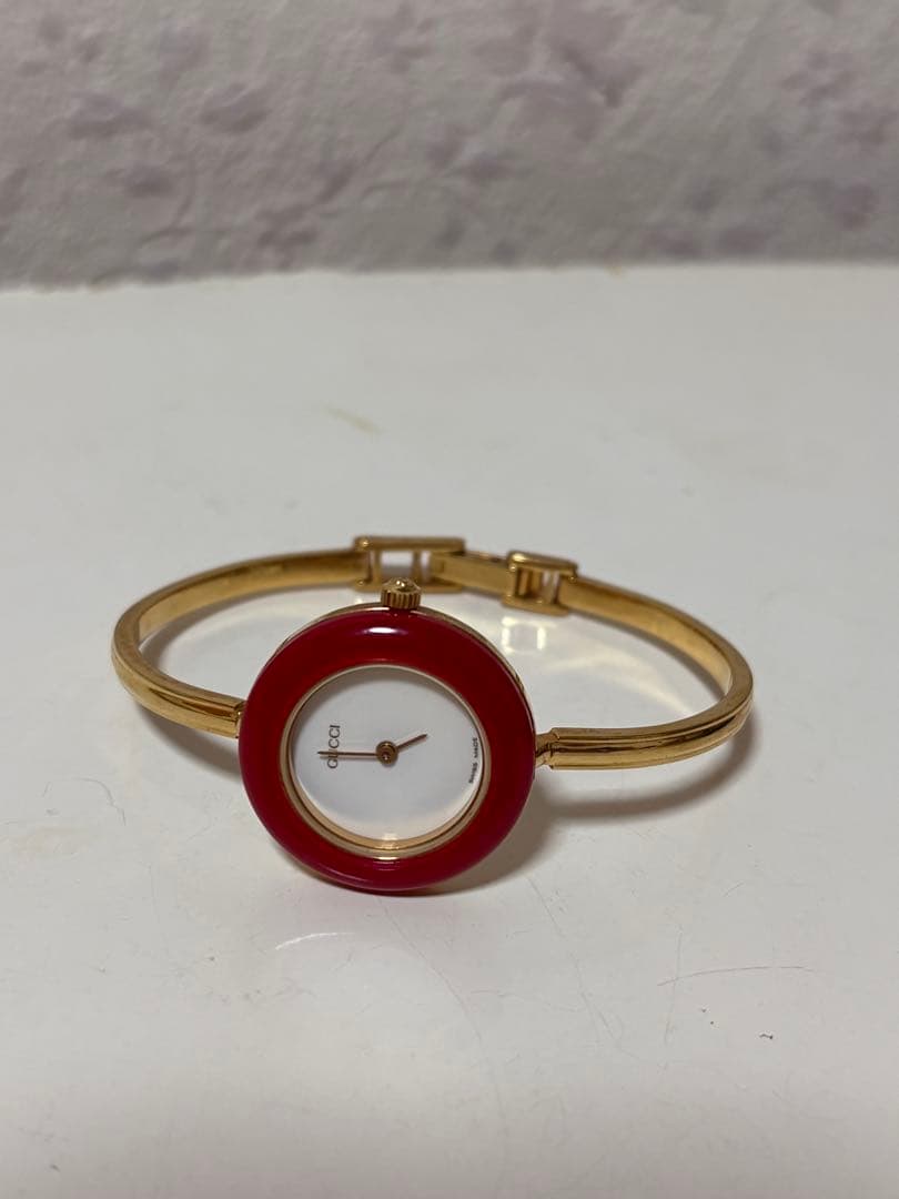 GUCCI チェンジベゼル バングルウォッチ アナログ腕時計・稼働品