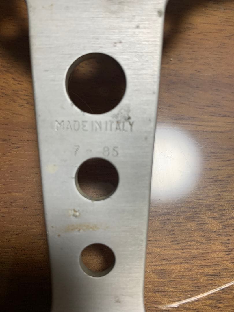 MOMO INDY ステアリングホイール 本体