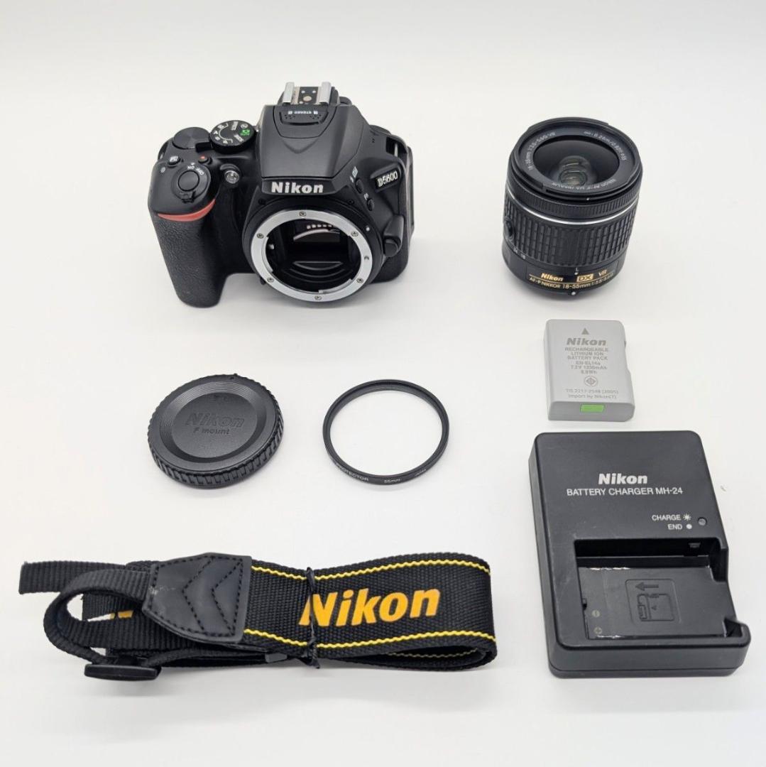 【新品級】Nikon D5600 レンズキット Wi-Fi搭載