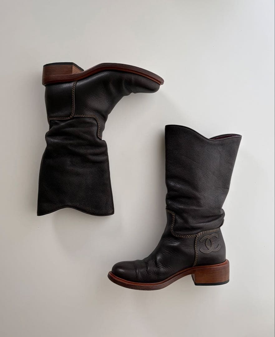 専用 CHANEL Leather CC Logo Boots 37