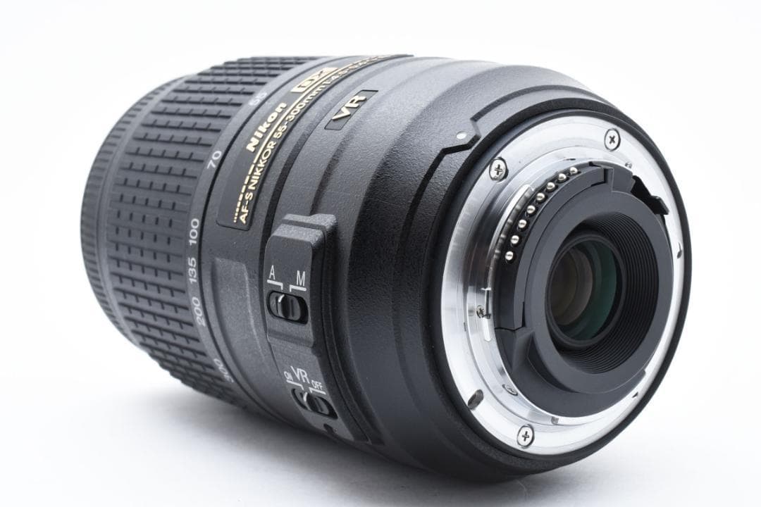 遠くも楽々撮れる⭐️超望遠レンズ⭐️Nikon AF-S 55-300ｍｍ