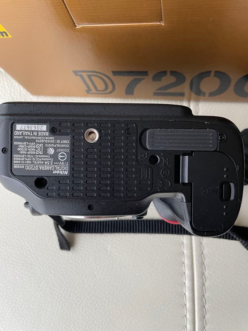 美品！ニコン Nikon D7200 ボディ デジタル一眼レフカメラ 元箱付