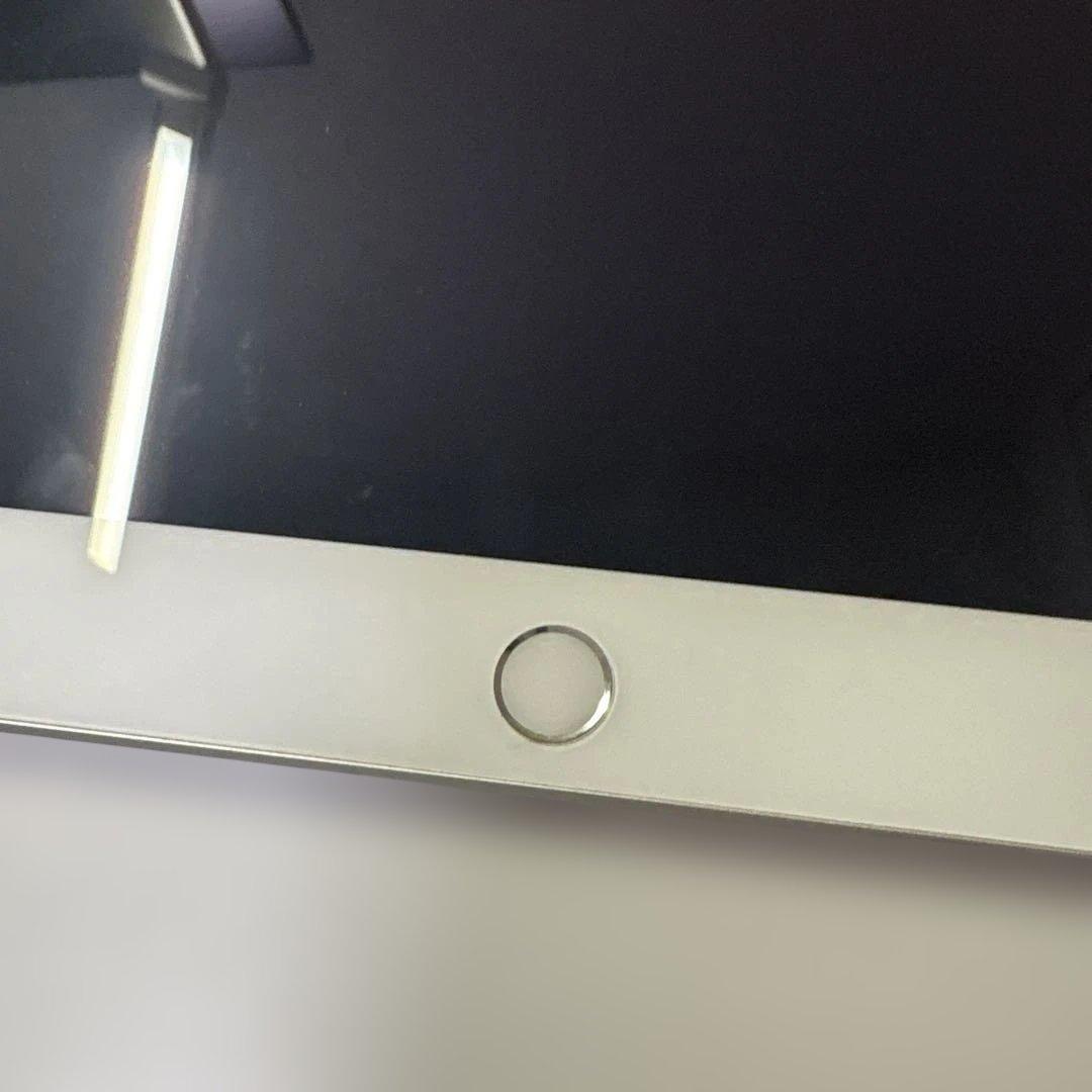 iPad 第5世代　32GB