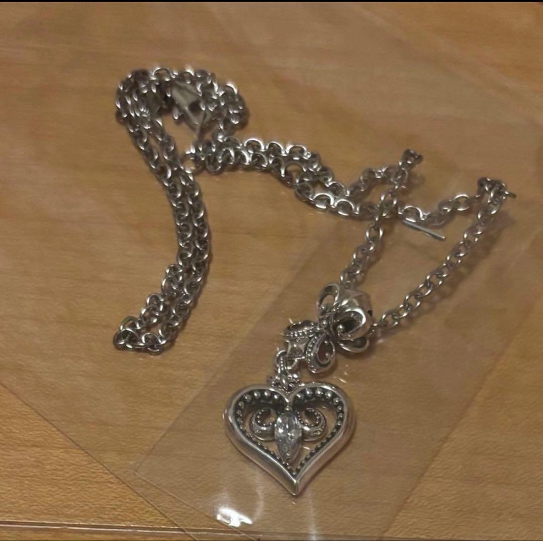 ✨即完売✨ フルール・ド・リス　ハート型ネックレス　たくむ着用 専用ポーチ付き