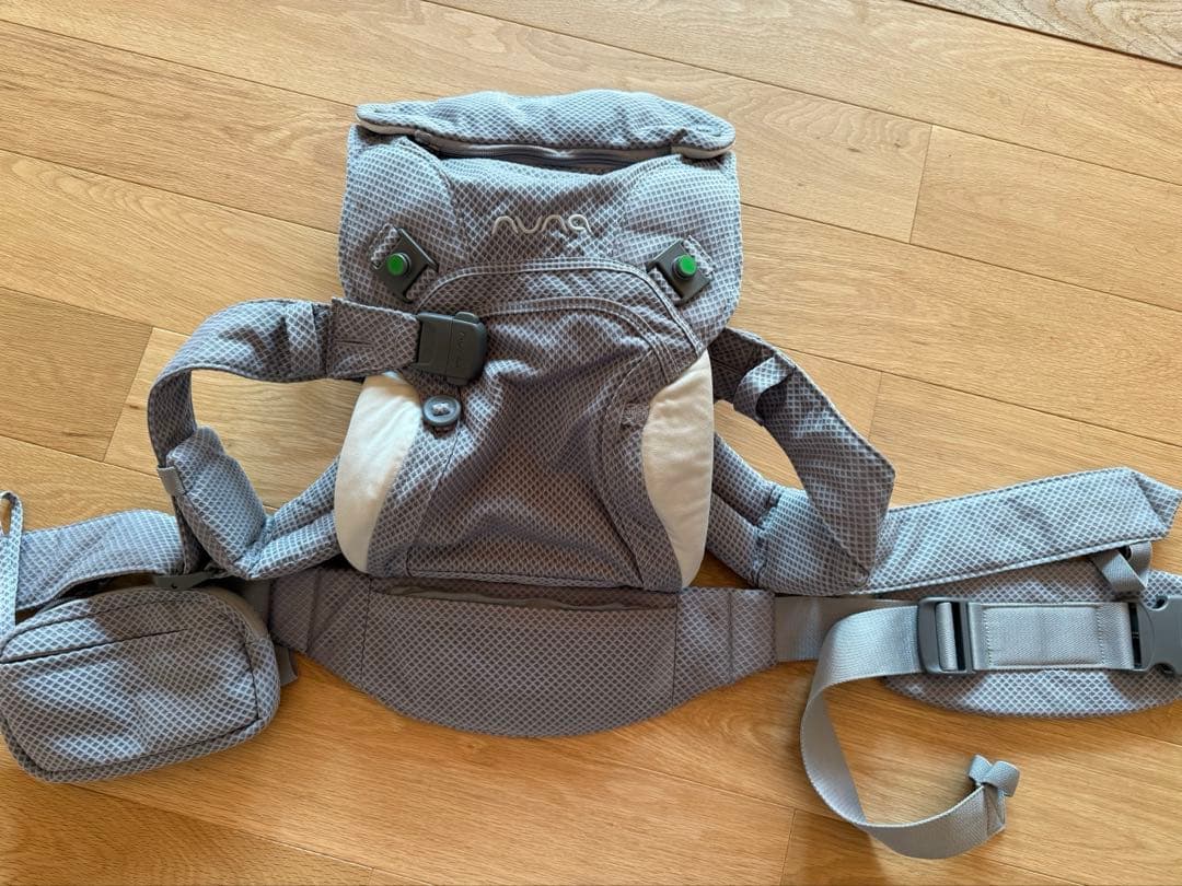 nuna cudl clik 抱っこ紐　フォグ