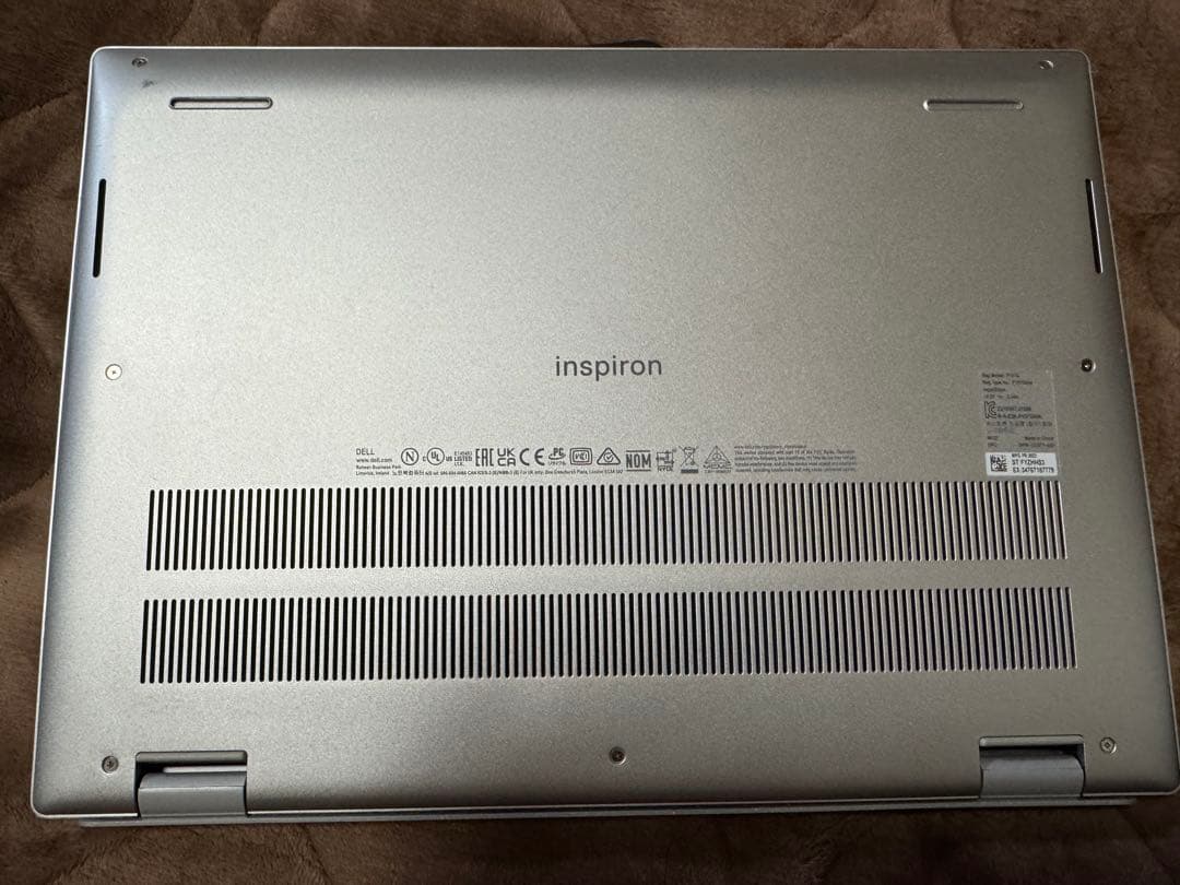 その他 Dell Inspiron 15 AMD Ryzen 5 5625U