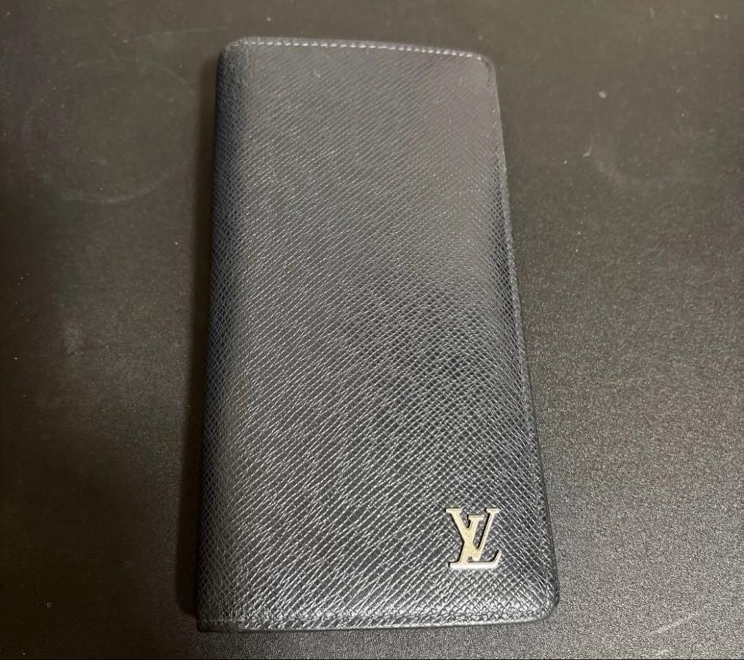ルイヴィトン タイガ 財布　ダークネイビー Louis Vuitton