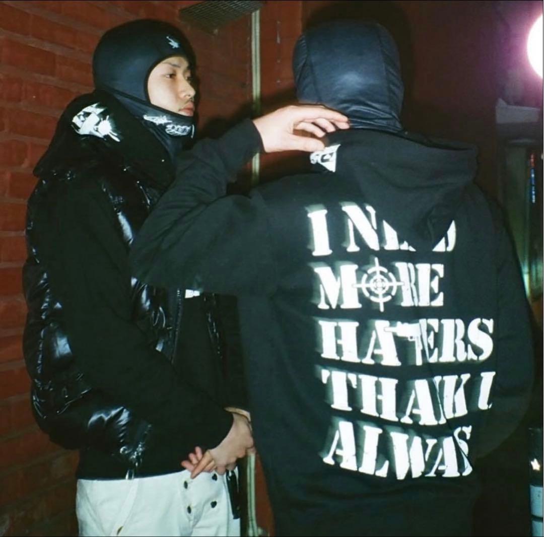 【超美品】flex wit meパーカー M I NEED MORE hater
