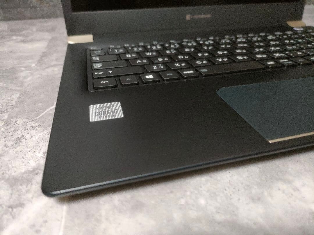 美品 dynabook corei5 第10世代 メモリ16 新品NVMeSSD