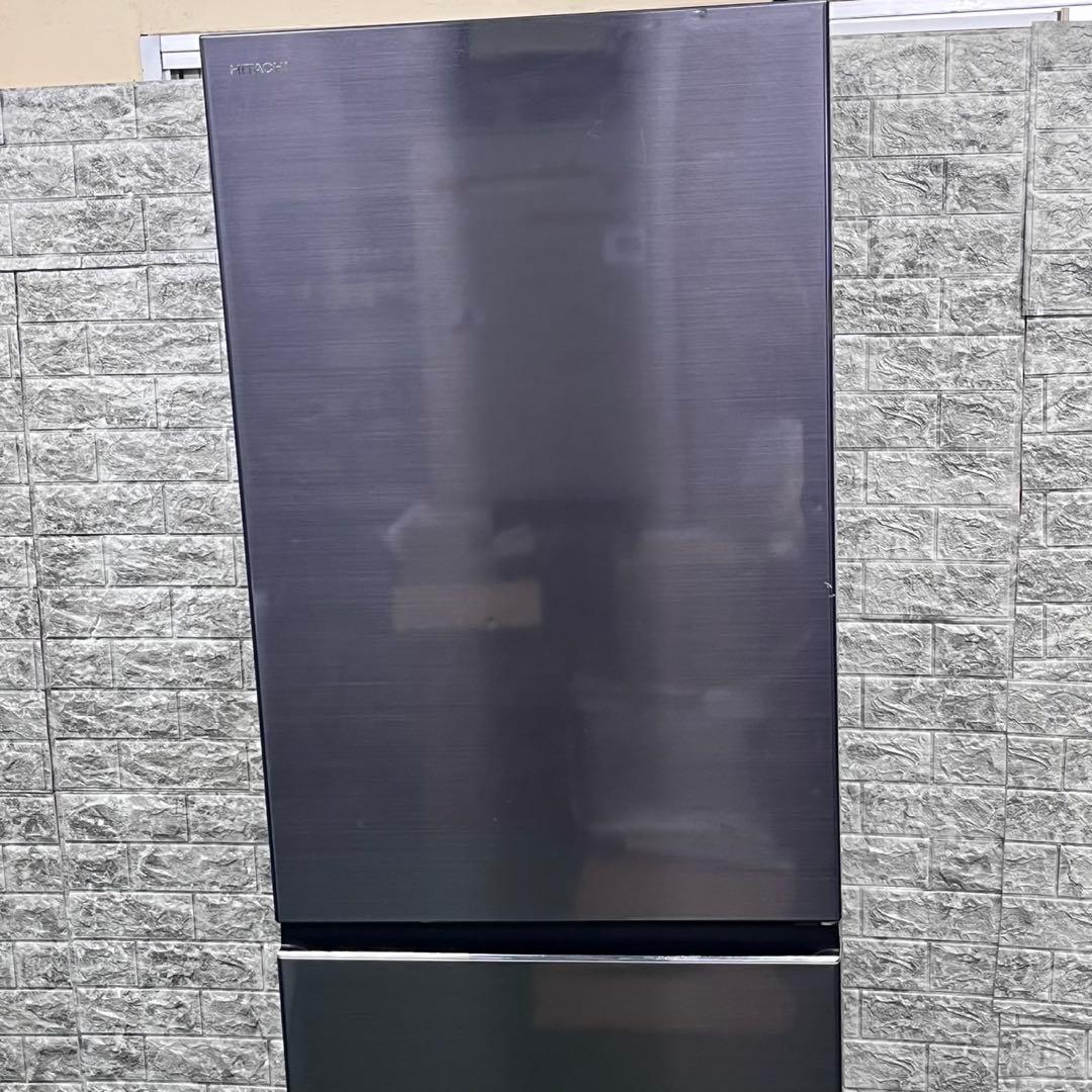 709 日立　大型冷蔵庫　375L 300L強　小型　家庭用　自動製氷　右開き