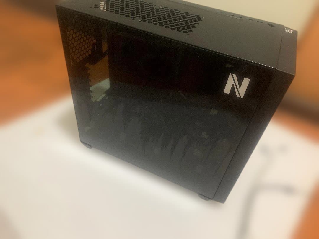 まれ(稀少) Niruコラボ 限定 ATX PCケイス 美品中古