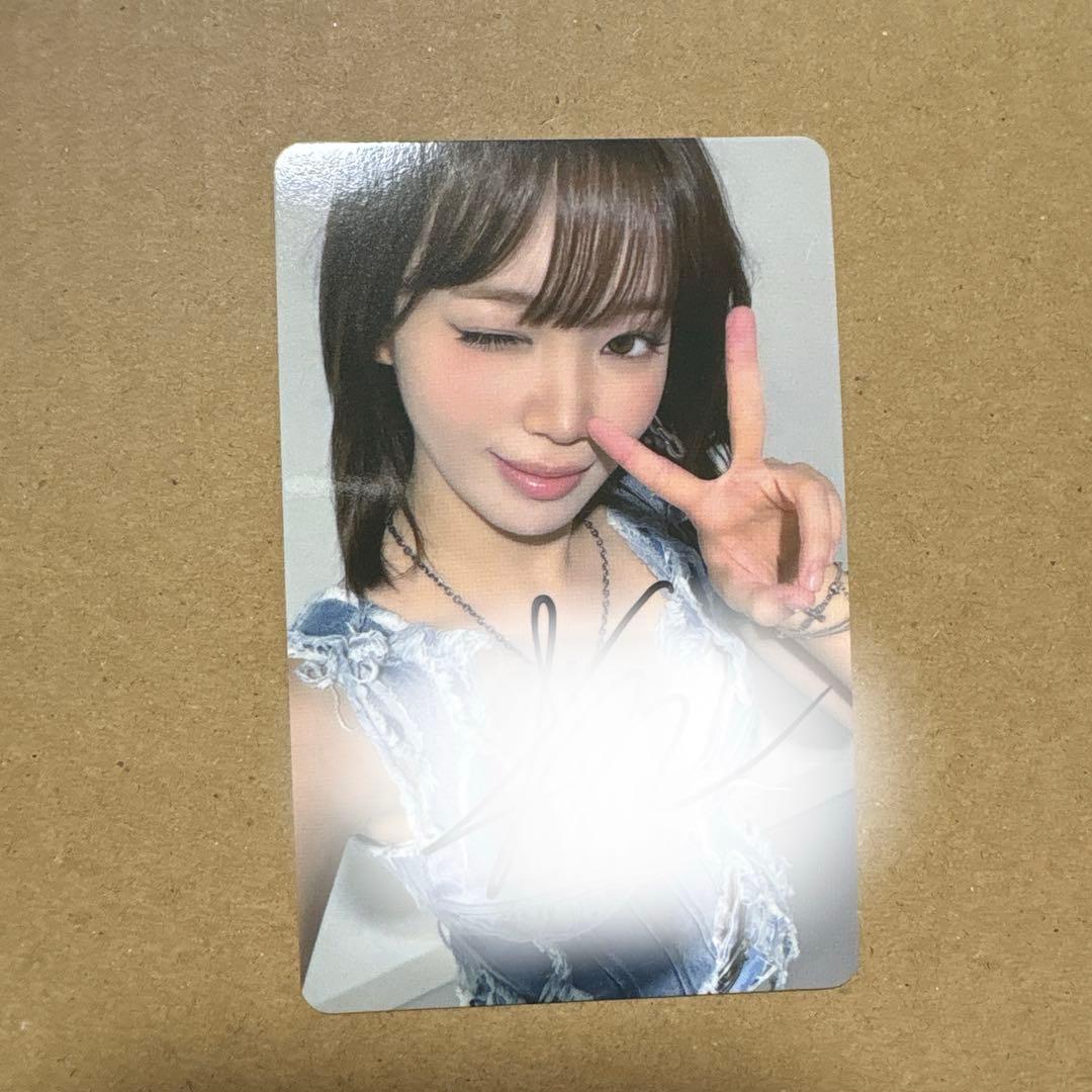 LESSERAFIM SPAGHETTIユニバ 直筆サインチェウォン