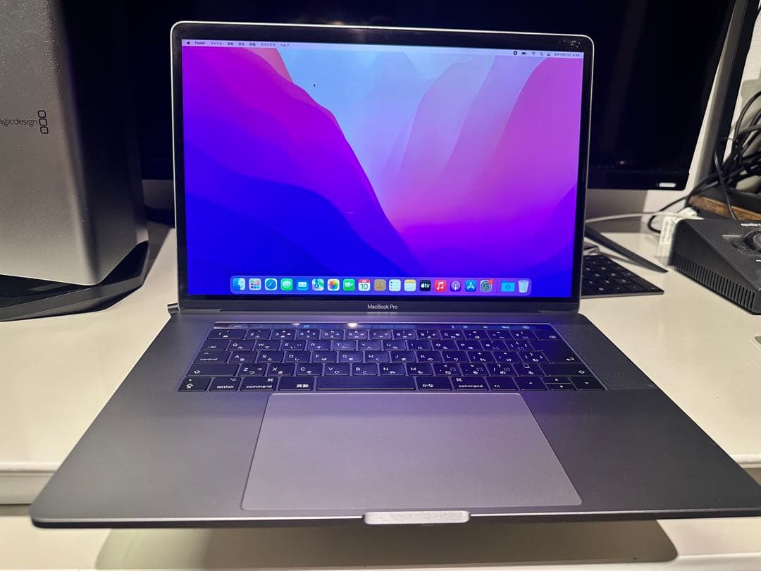 MacBook Pro 15インチ 2016 i7/16GB/1TB 箱充電