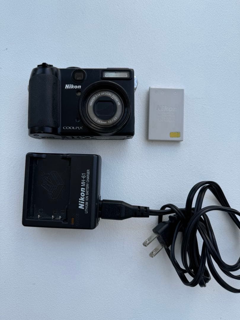 Nikon デジタルカメラ