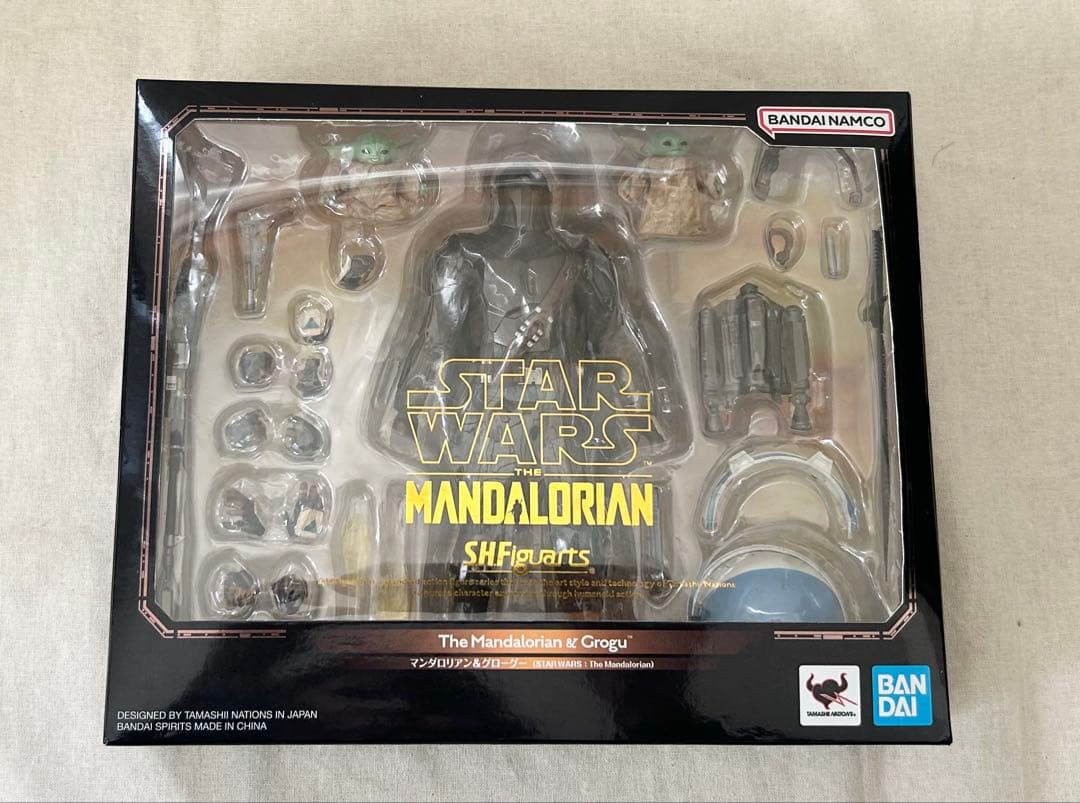 BANDAI S.H.Figuarts マンダロリアン＆グローグー　フィギュア