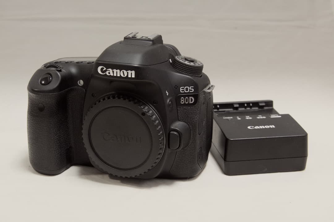 Canon EOS 80D 美品