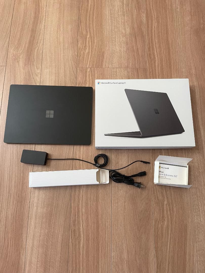 美品 Surface Laptop 4 5W6-00097 黒 15インチ