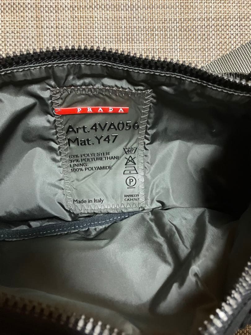 【激レア】　PRADA プラダスポーツ　ボディバッグ　ナイロン　ブラック