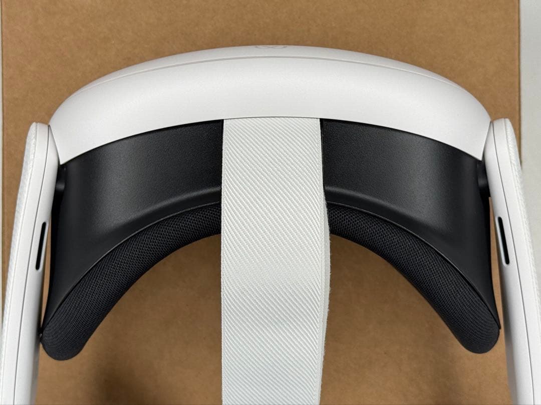  Quest 3 4K 512GB ヘッドセット(ホワイト) 付属品付き