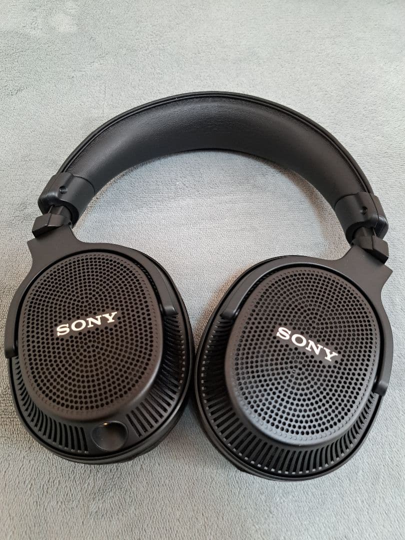 なつたろうさんのsony mdr mv1