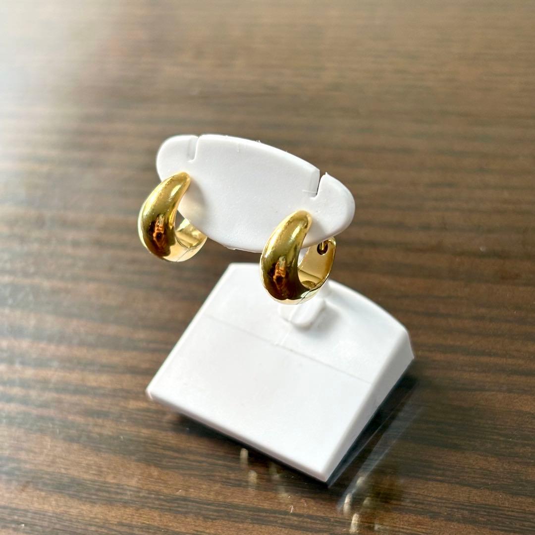 ［極美品］トムウッド　TOM WOOD アイスハギー　　ゴールド　フープピアス