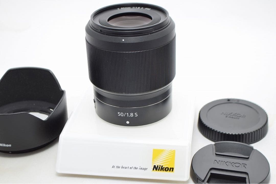 Nikon ニコン NIKKOR Z 50mm F1.8 S レンズフード付