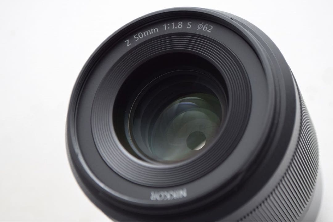 Nikon ニコン NIKKOR Z 50mm F1.8 S レンズフード付