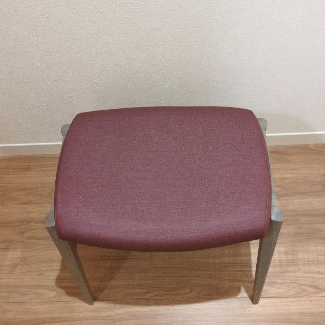 カリモク　スツール　オットマン　椅子　チェア