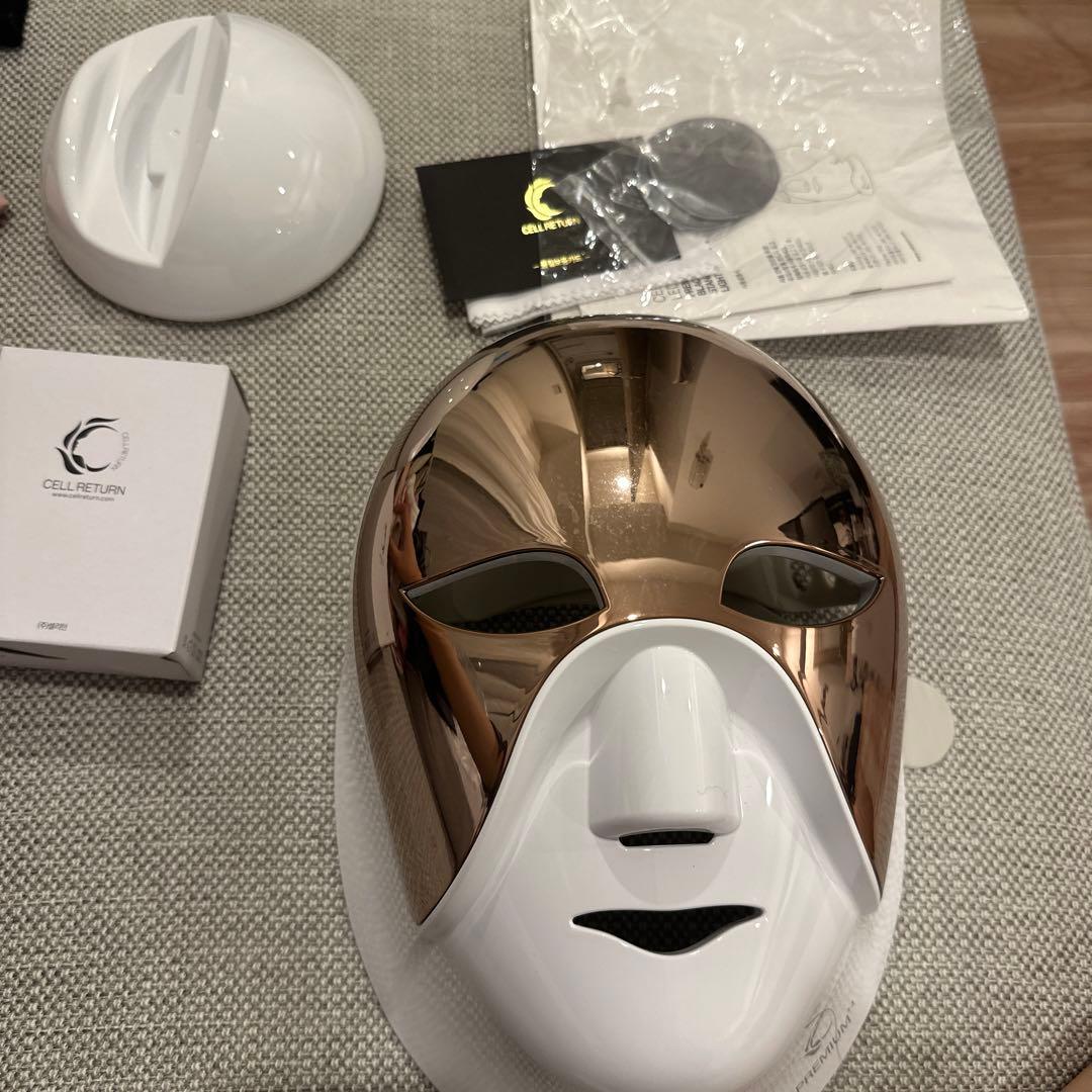 CELLRETURN 美顔器 ホワイト・ゴールド