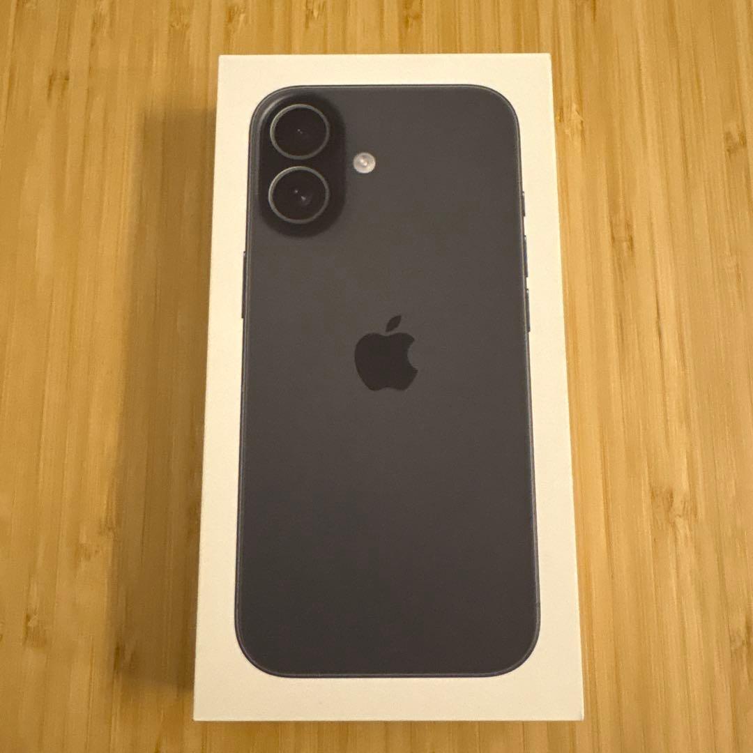 新品未開封　Apple iPhone17 256GB ブラック