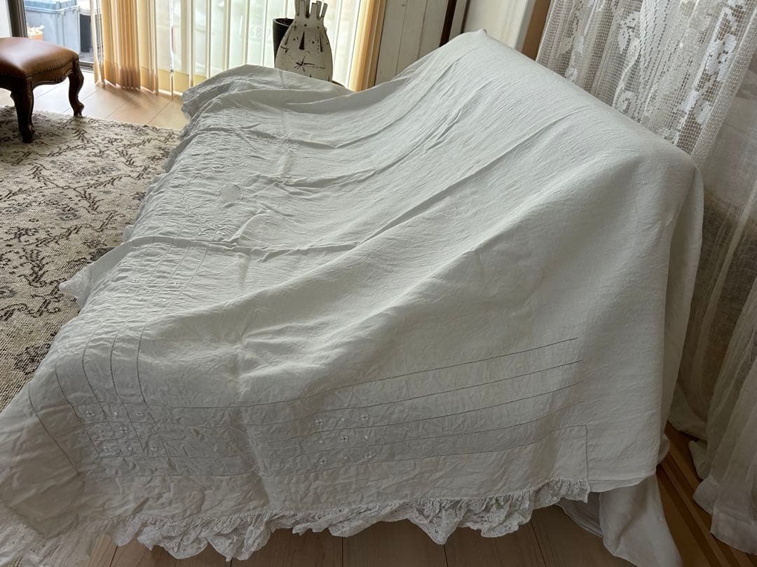 フランスアンティークリネンクロス✴︎大判 モノグラム刺繍✴︎ベッド.ソファーカバー