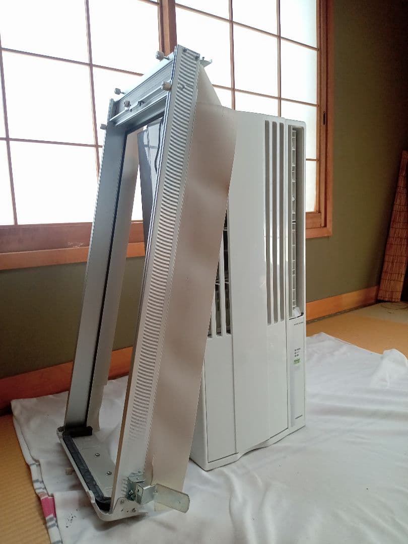 コロナ 窓用　ウインドエアコン (冷房専用タイプ) CW-16A(WS)