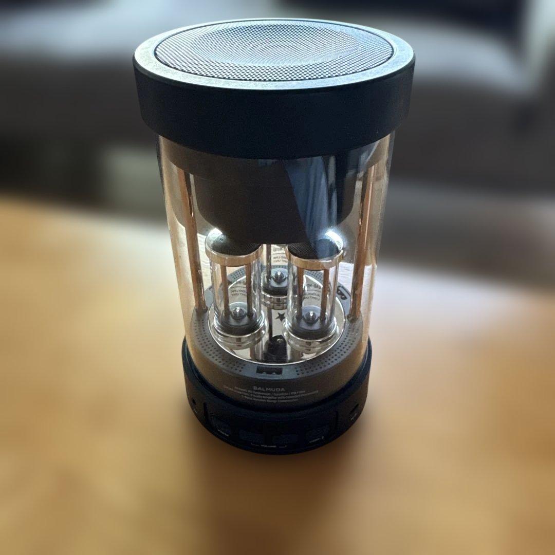 BALMUDA スピーカー 真空管デザイン