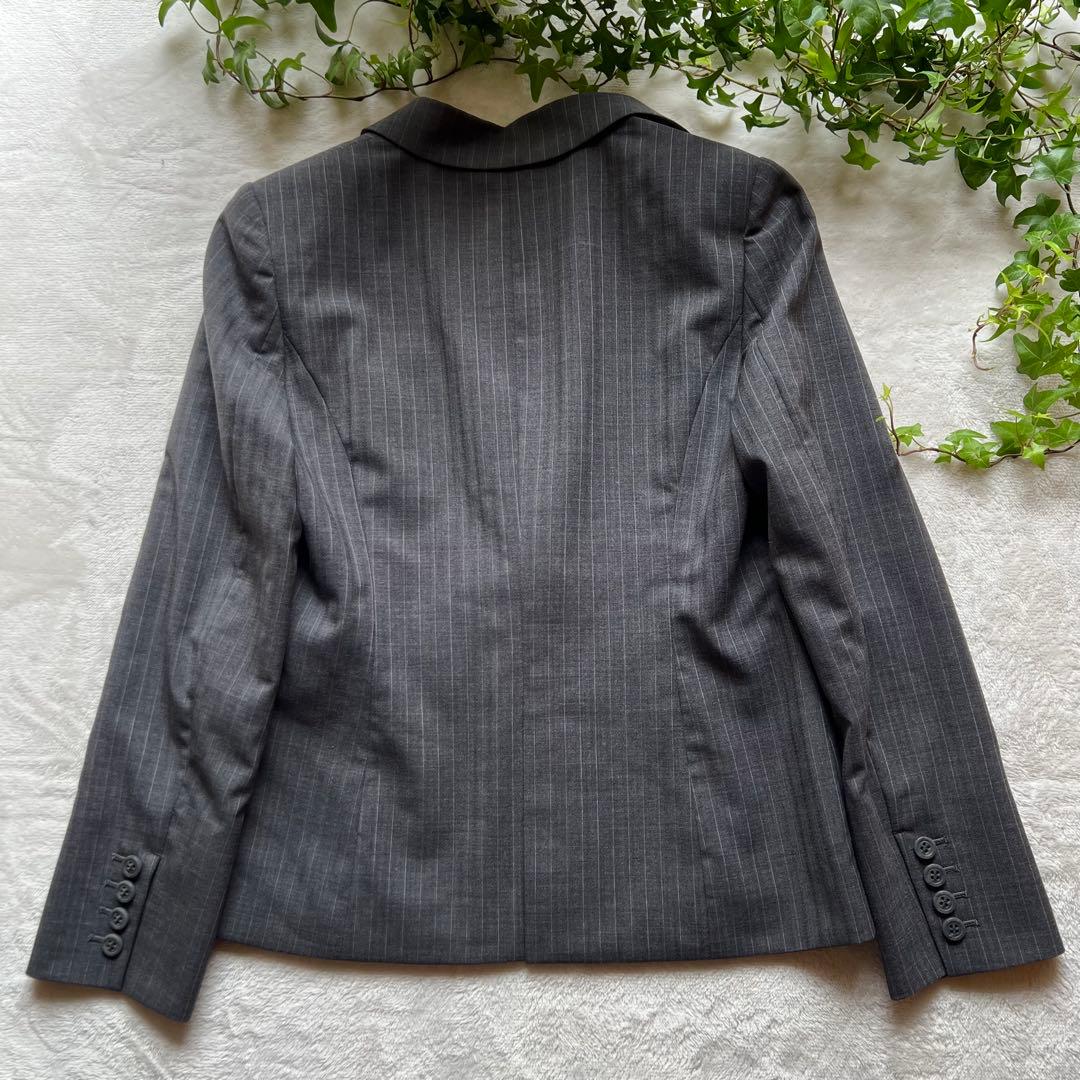 新品タグ付き　洗える　BOSCH ストライプ　パンツスーツ　40号　グレー